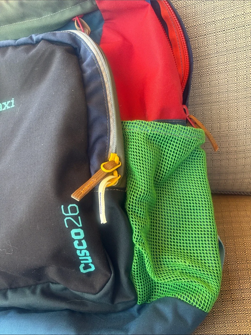cotopaxi Multicolor Cusco 26 Backpack — Black Front, Blue Base, Red Accent - Picture 10 of 12